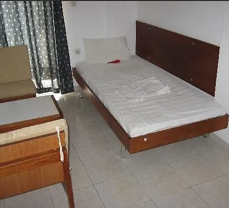 Alkmini 3* Theológos