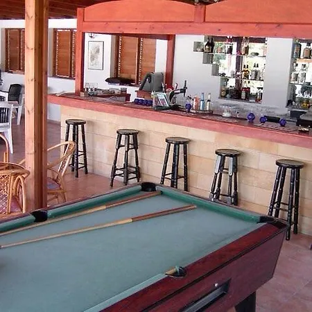 Lejlighedshotel Alkmini 3*