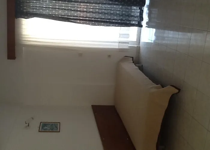 מלון דירות Alkmini