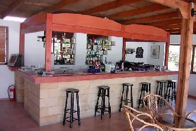 Alkmini מלון דירות 3*