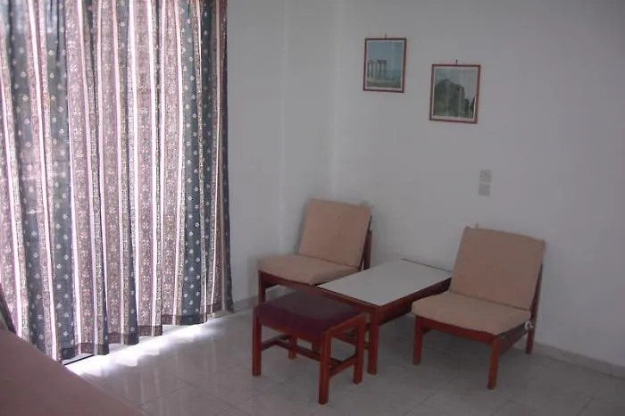 Alkmini Apart Otel Theológos