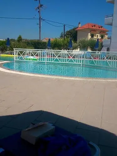 Apart Otel Alkmini Theológos