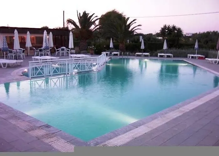 Alkmini Apart Otel Theológos