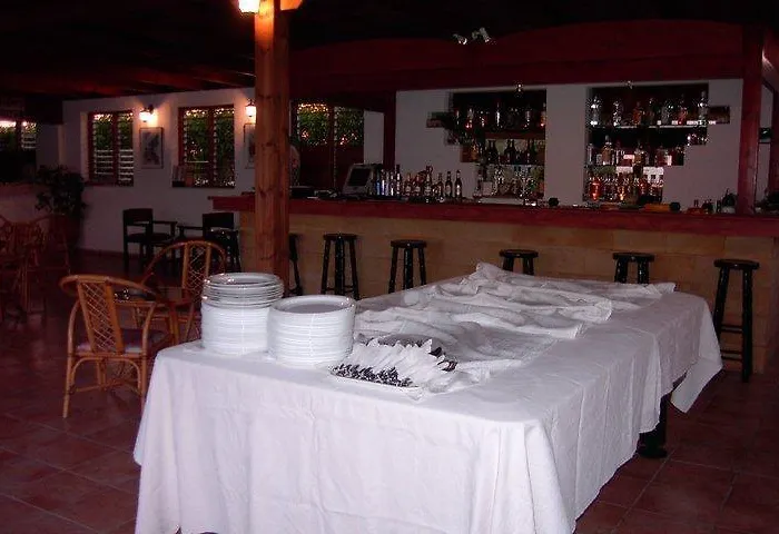 Apart Otel Alkmini Theológos