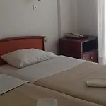 Alkmini Apartahotel 3*