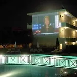 Apartahotel Alkmini