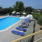Apartahotel Alkmini 3*