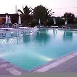 Alkmini Apartahotel Theológos
