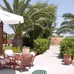 Alkmini Apartahotel
